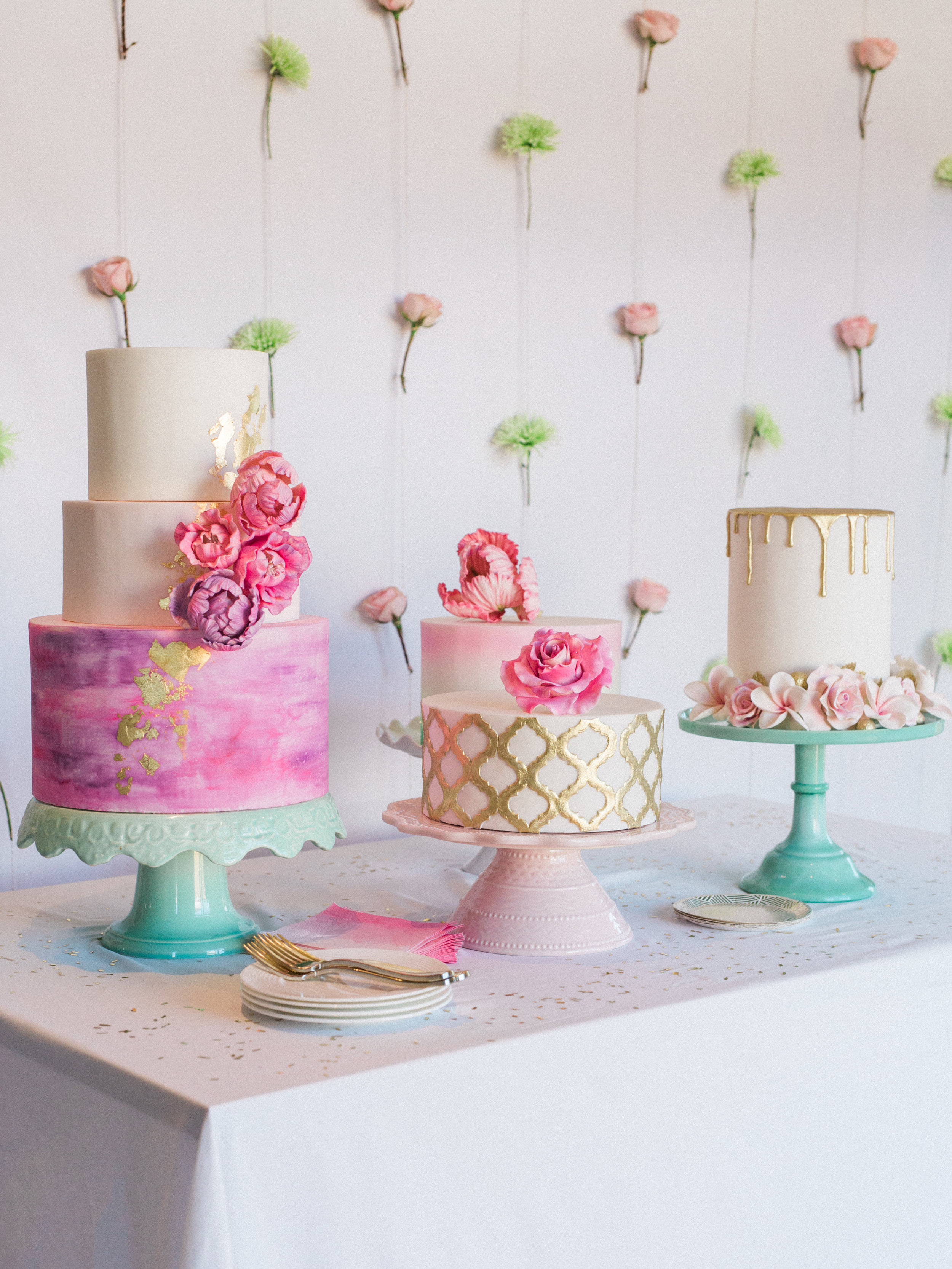 DanielleGirouxPhotography_SweetPeasCakery0C6A9837.jpg