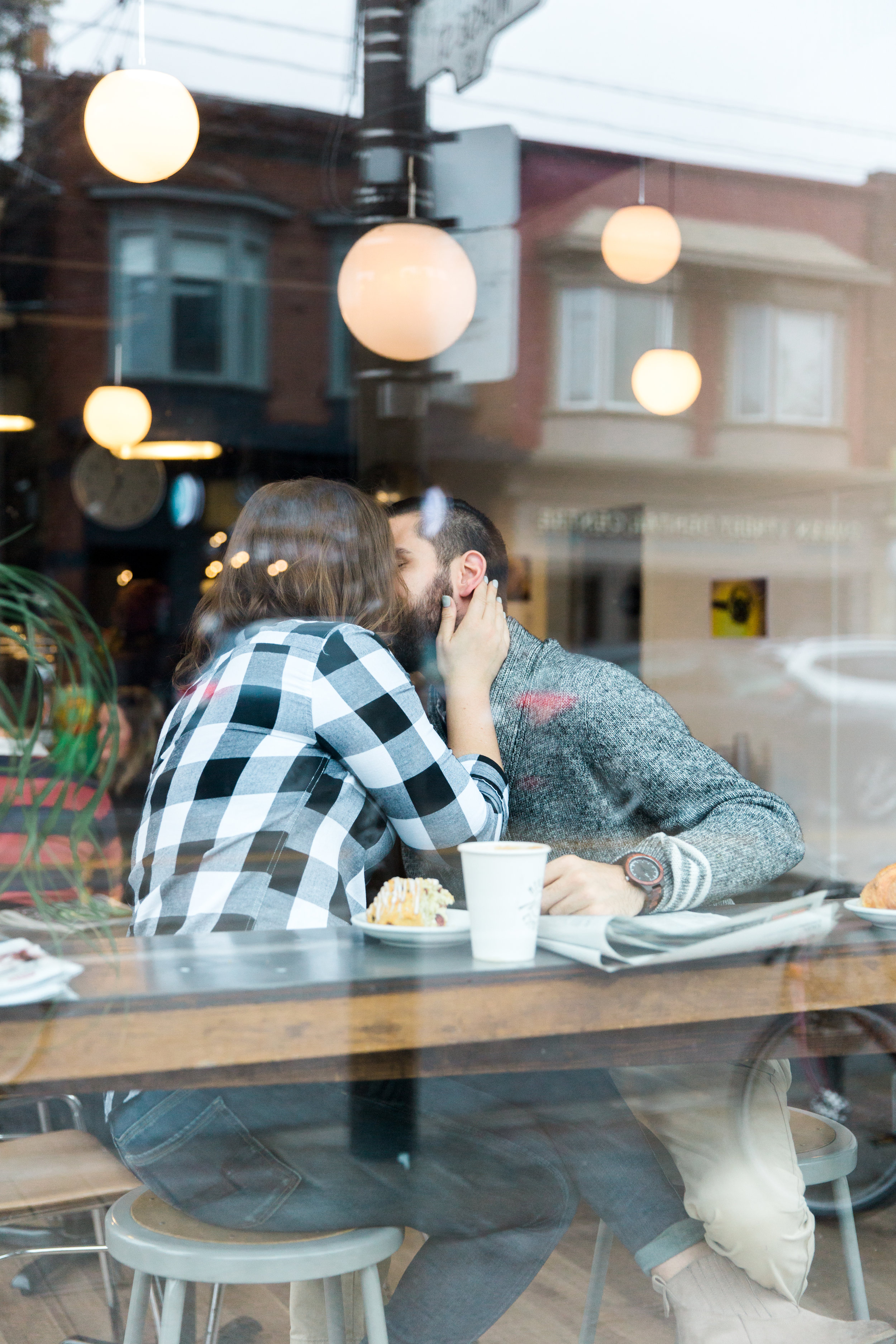 Danielle-Giroux_Tabitha-Logan_Engagement-Session_60.jpg