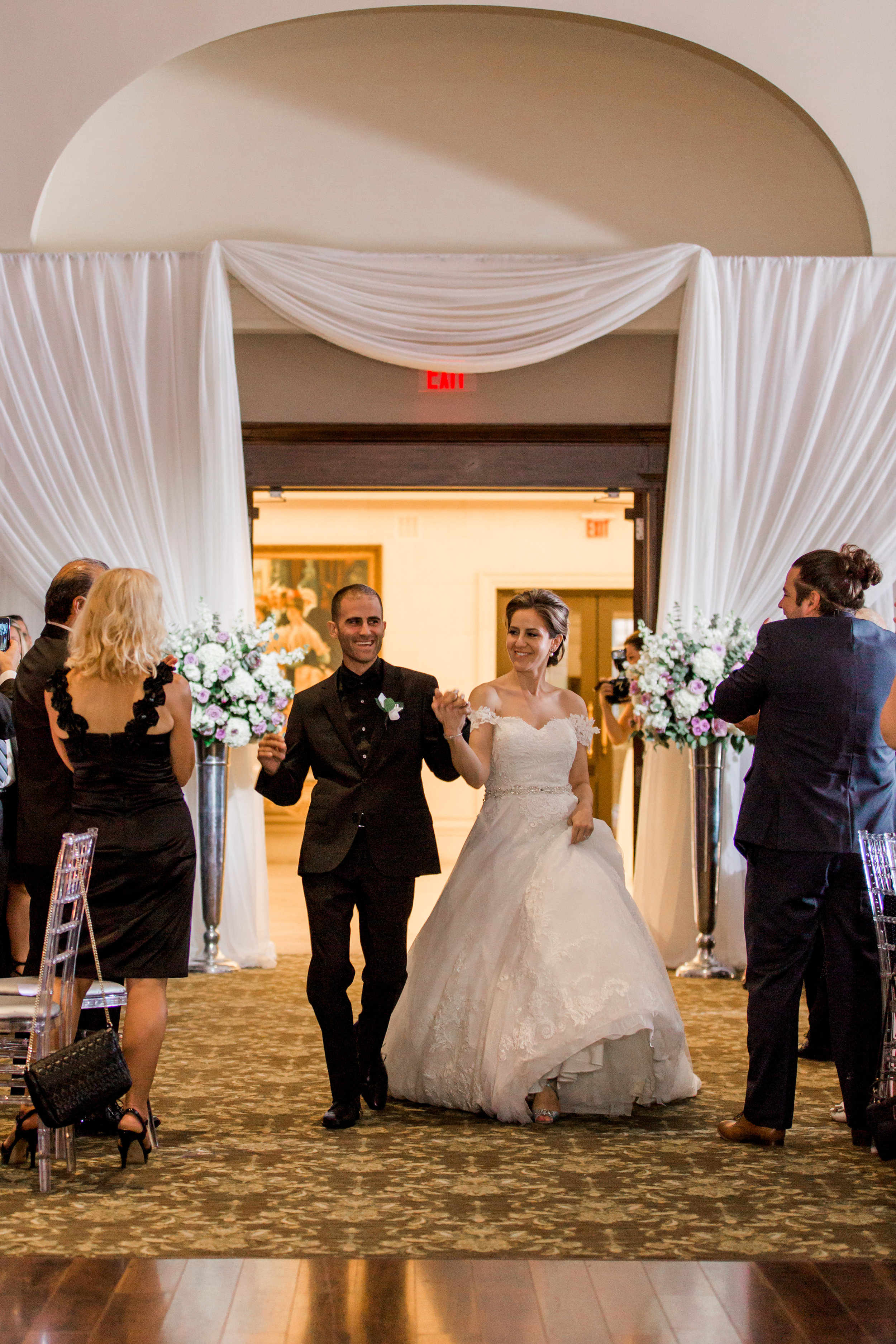 Danielle-Giroux-Amir-Golbazi-Toronto-Wedding-Photographer-Bellvue-Manor_DeLuca_2-334.jpg