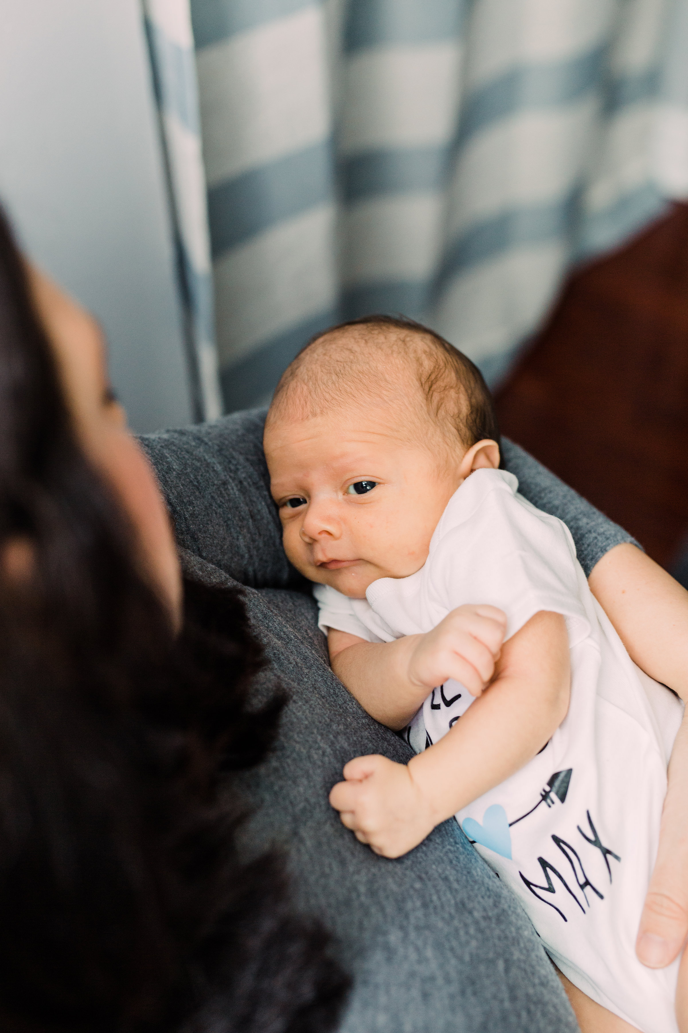 Danielle-Giroux-Toronto-Newborn-Photography_Lindsay-Sunil_Baby-Max_034.jpg