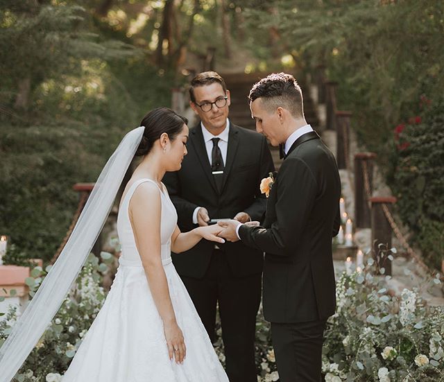 Congrats to Eunice + Devin! Thanks for letting us be part of your beautiful day!

Venue: @rancholaslomas
Photographer: @kylieandcompany
Planning: @fawnevents
Floral: @flora_orangeco
Rentals: @sigpartyrentals
Linen: @bbjlinen
Catering: @24carrotscater