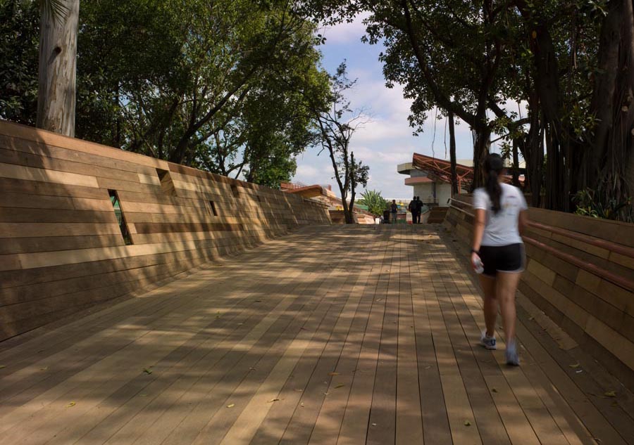 Throughout the plaza information panels are placed in strategic locations to introduce the many sustainable features of the project, including recycled Brazilian hardwood, water retention systems, and soil purification. Working under the direction of Anna Dietzsch and Adriana Levisky, my role in the project ranged from producing 3-D models and renderings to producing construction drawings. Construction was completed on the plaza in the fall of 2008 to a very enthusiastic welcome, and the project has subsequently been published in Metropolis, Projeto Design, and Landscape Design, among others. 