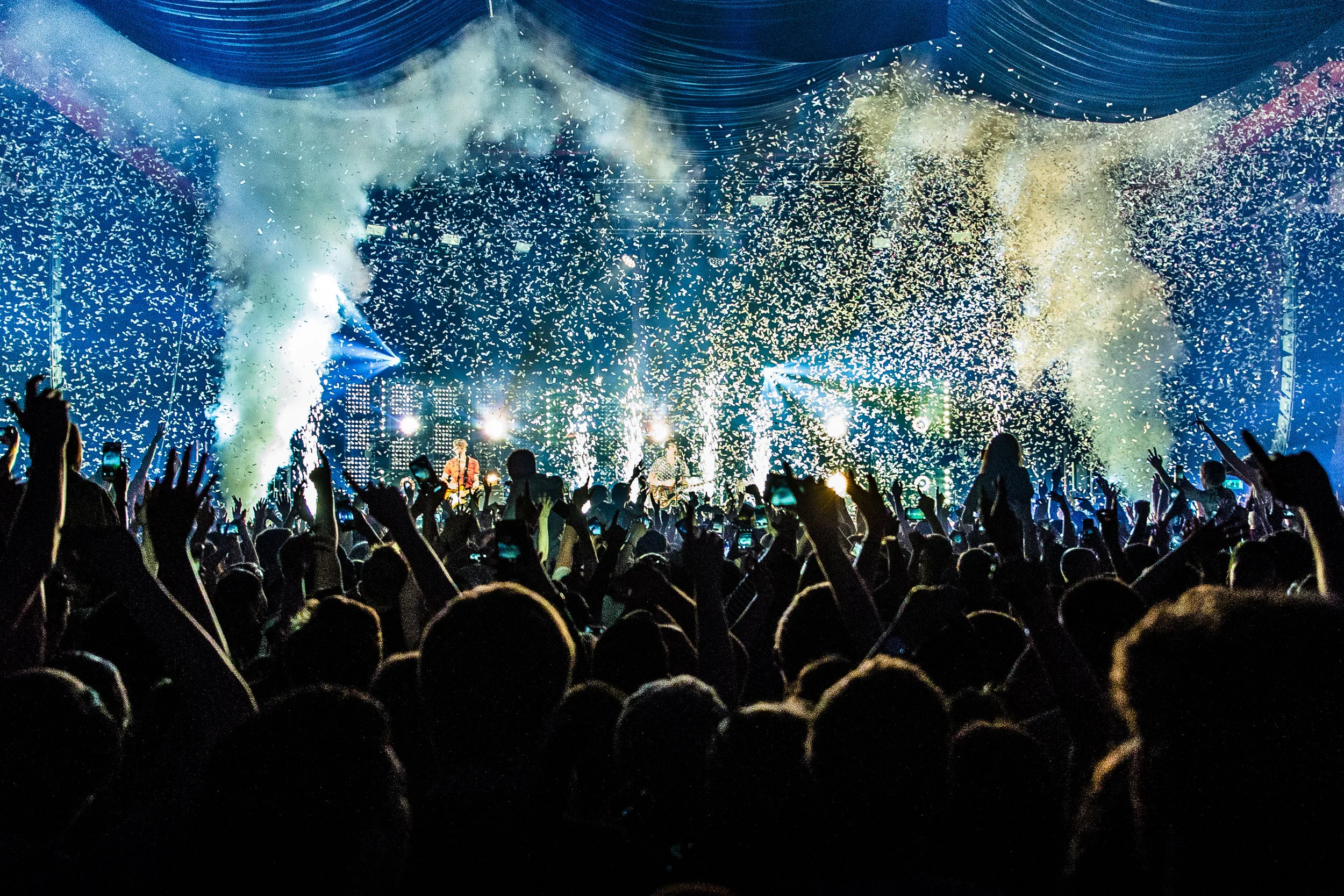 Circa_Waves_Manchester_Michelle_Roberts_  (1).jpg