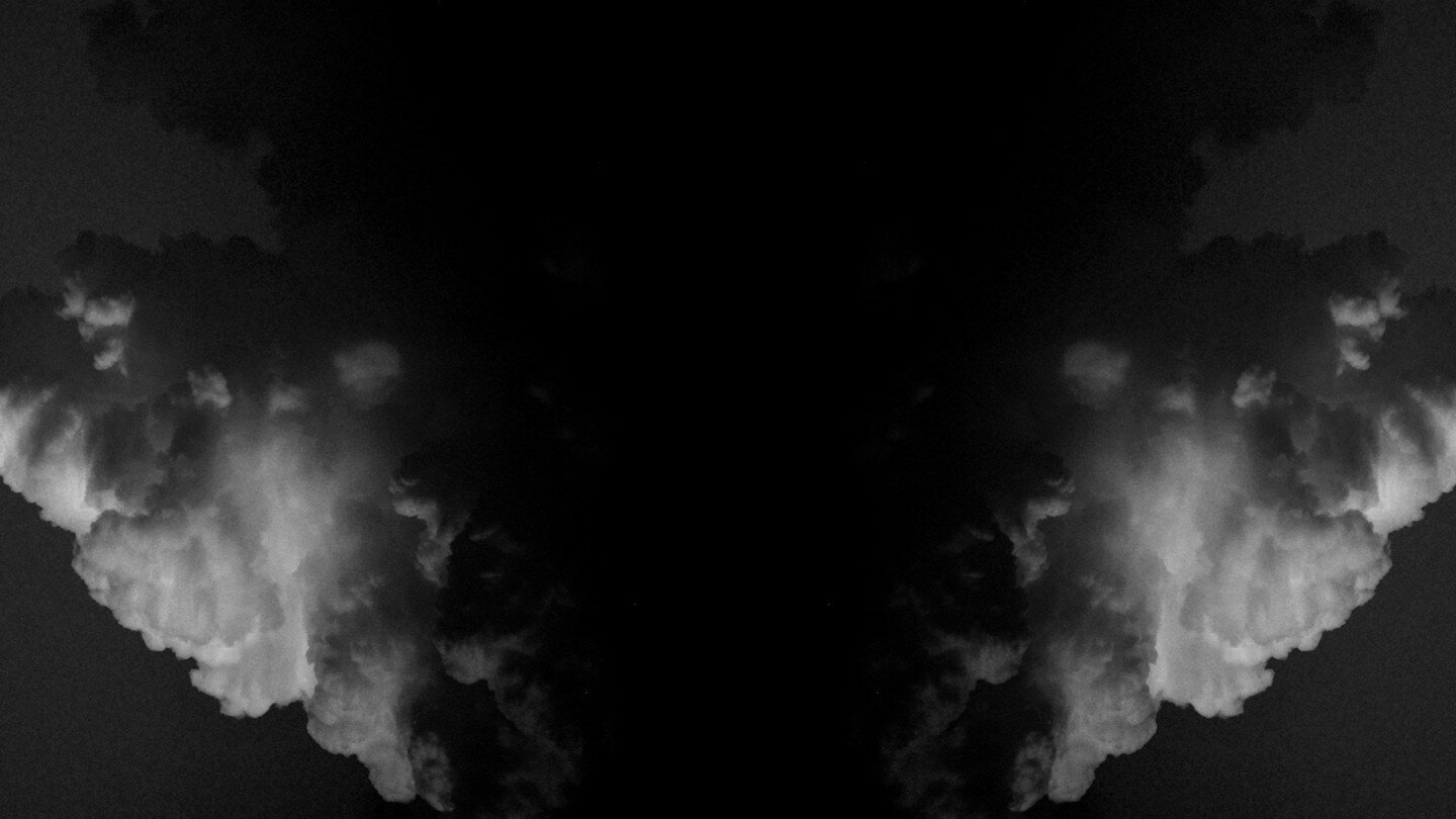 #blackandwhitephotography #blackandwhitephoto #photography #abstractphotography #abstractphoto #newphotographicwork #workinprogress #forms #tones #monotone #digitalphotography #highcontrastphotography #newworkinprogress #experimentalphoto #experiment