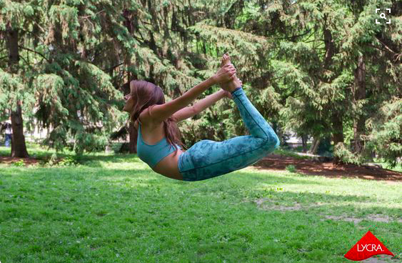 When you move, we move! Activewear made with LYCRA® fiber gives you the freedom to bend and stretch whichever way you choose. #LYCRAMovesYou #yoga #zen #move #dhanurasana #activewear #athleisure