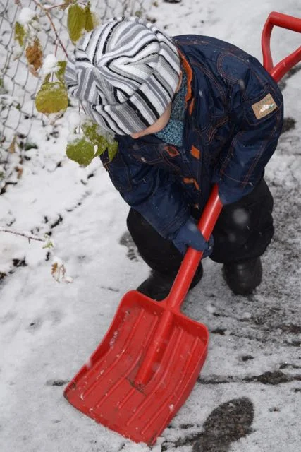 Shovel Crew