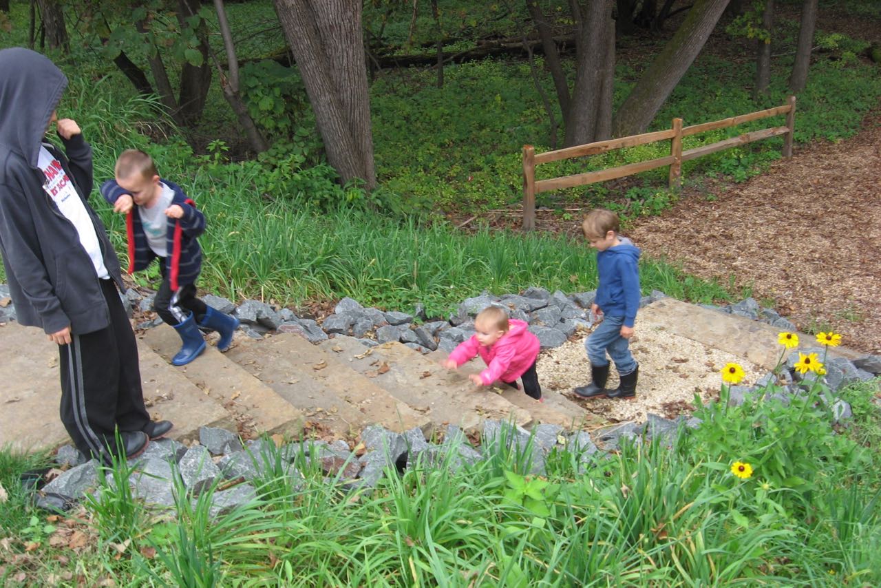 Trekking to Wargo Nature Center