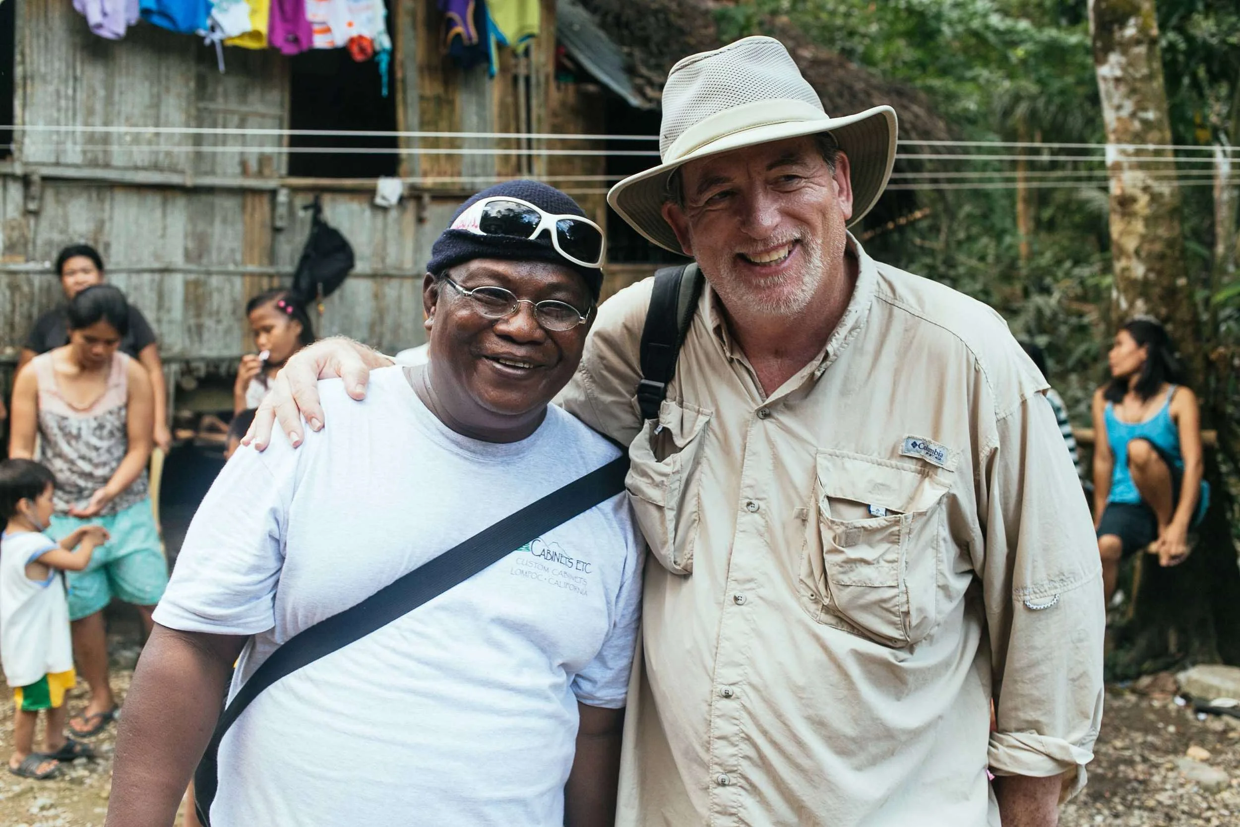  7000 Islands. 102 million People   Discover &amp; Serve  