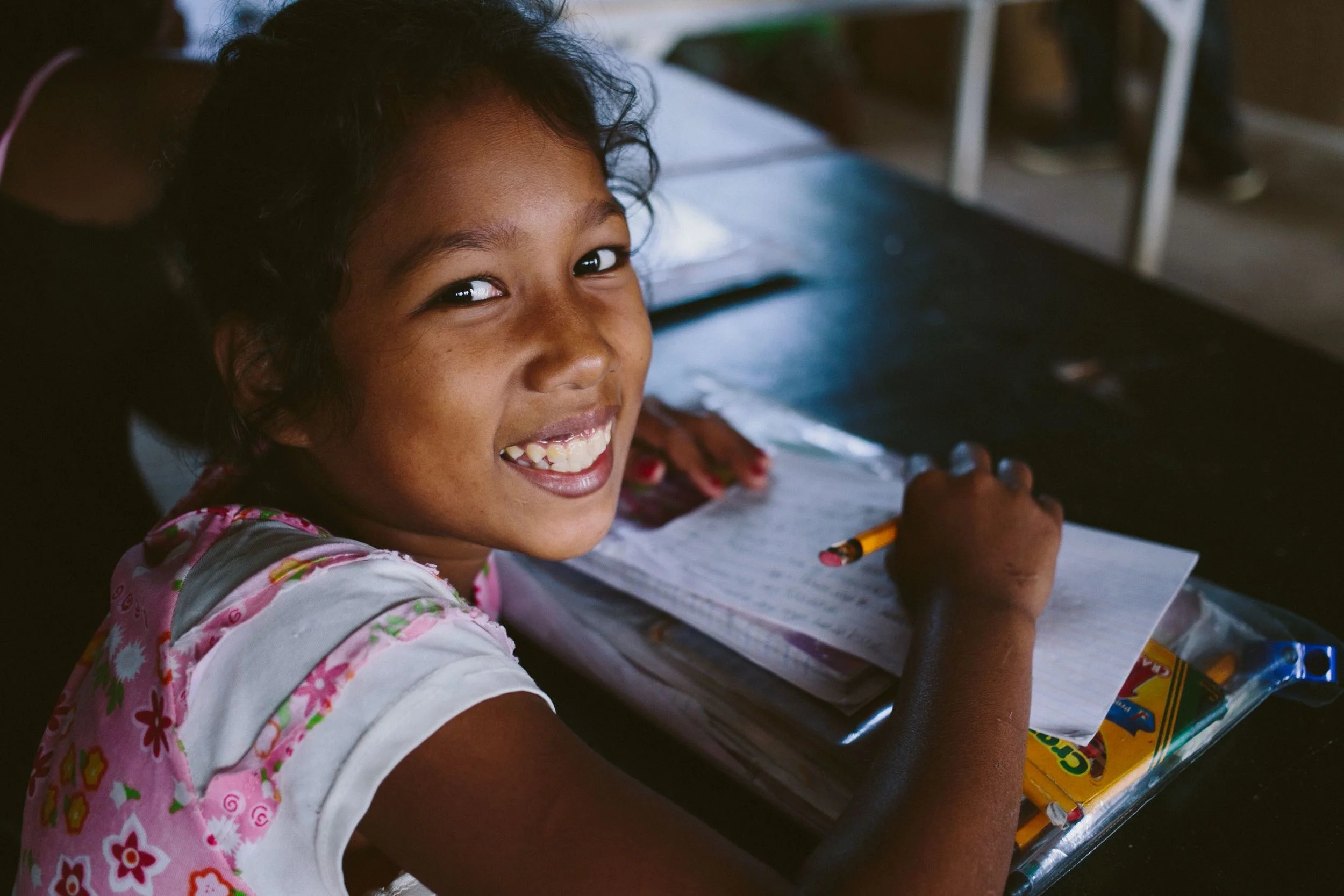  7000 Islands. 102 million People   Discover &amp; Serve  