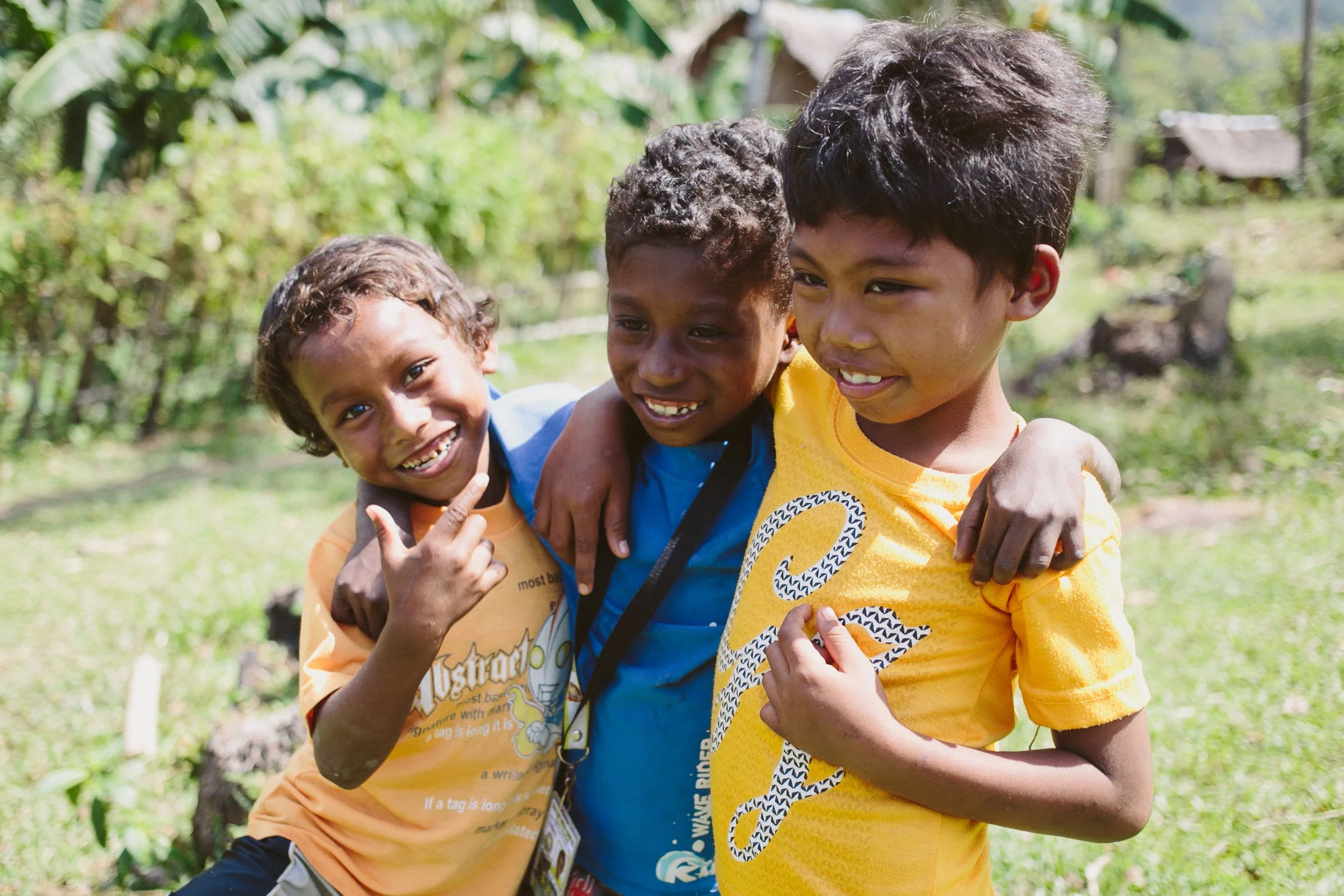  7000 Islands. 102 million People   Discover &amp; Serve  