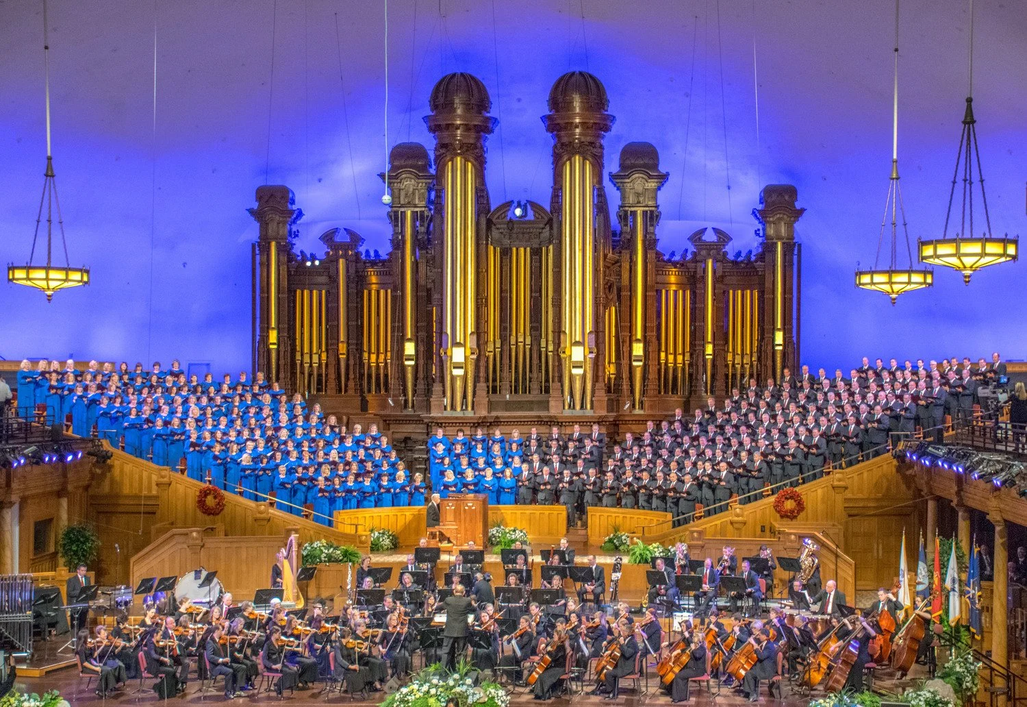tabernacle-choir-temple-square-sunday-broadcast-salt-lake-city.jpg.jpgr