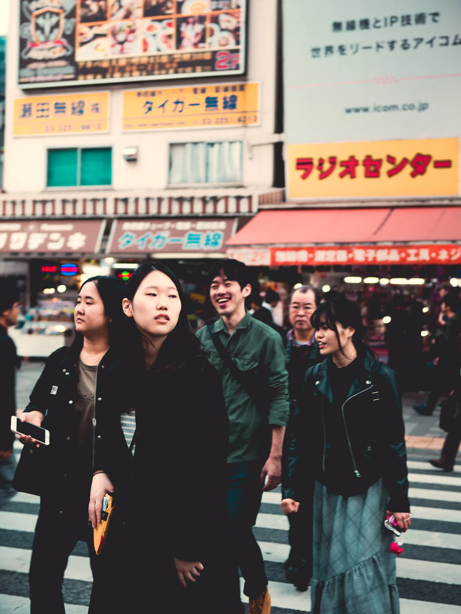 04_japan_street_portrait.jpg