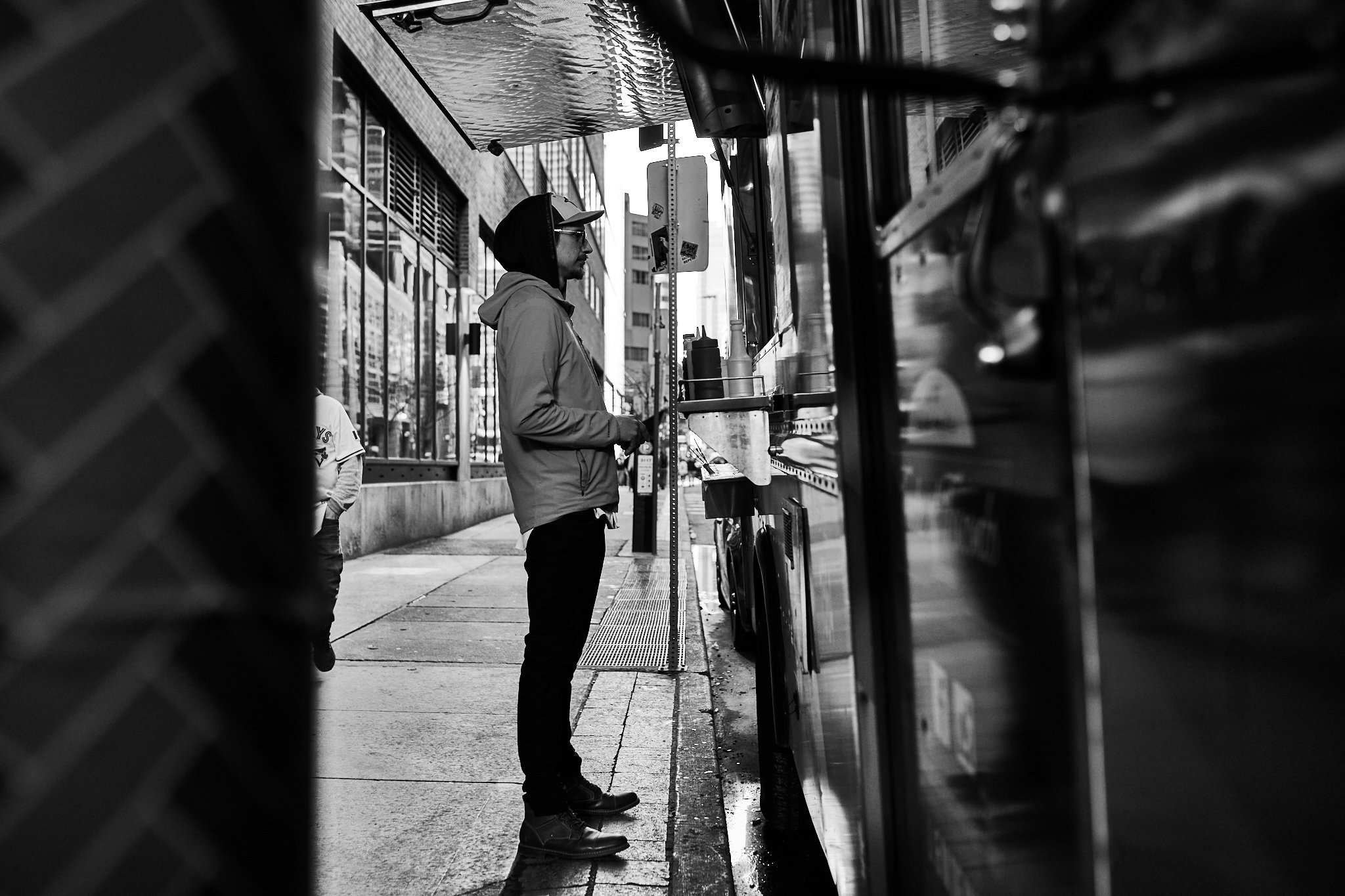 toronto_april_street_02.jpg