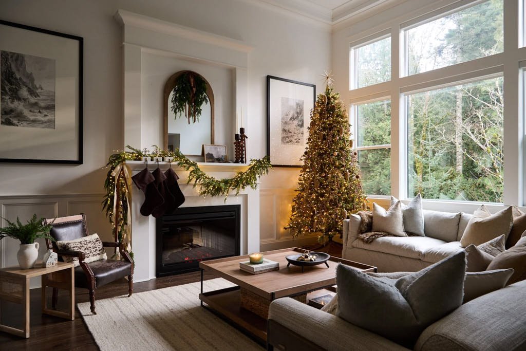 Christmas Decor by The Shoppe