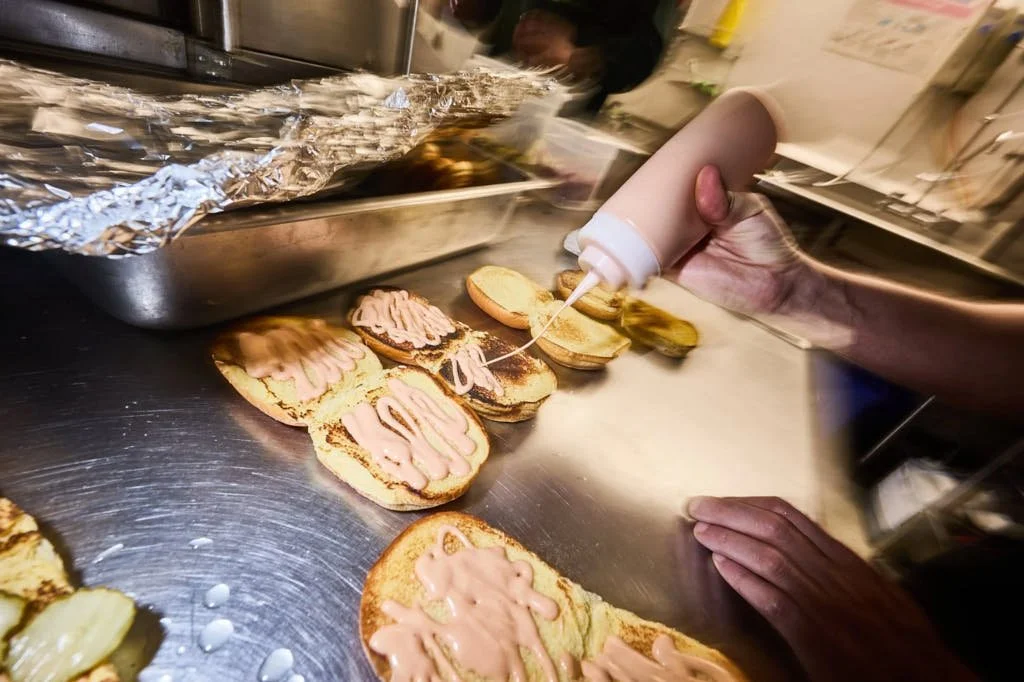 burger assembly line victoria bc.jpg