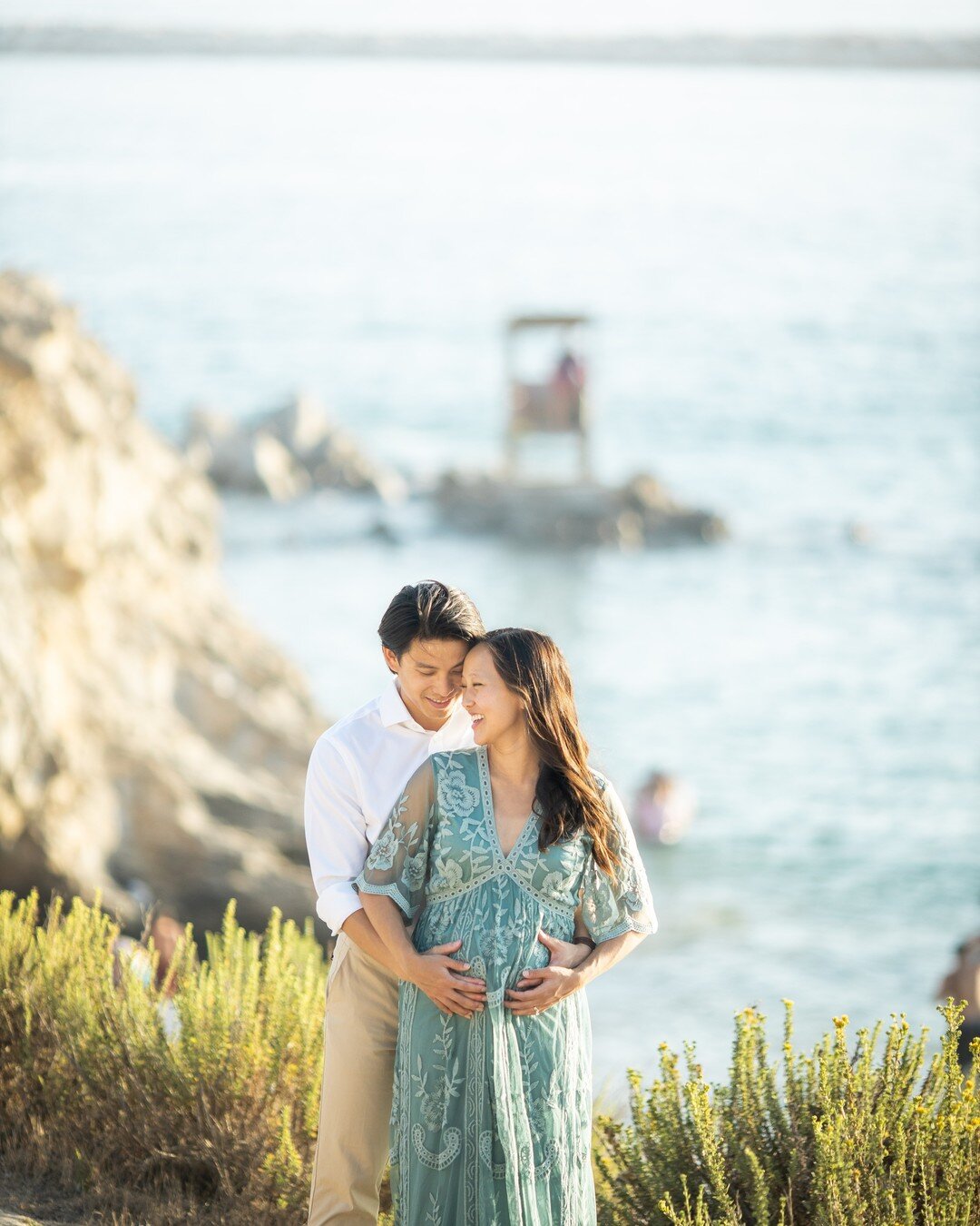 [alice &amp; kevin - maternity - 3/3] ⁠
⁠
cliffs, ocean, &amp; baby. 

#maternityshoot #maternityphotography #cliffs #pregnancy #summer2020 #adventuretime