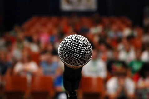 microphone.jpg