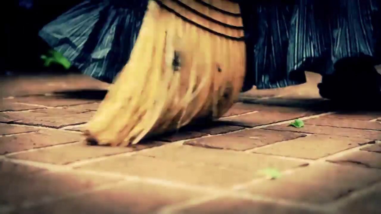 Sweeping Vignette