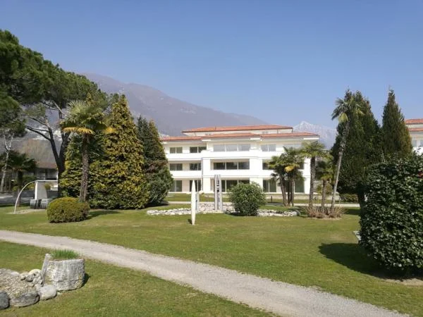 Verifiche Albergo Delta Resort Apartments Ascona, sul territorio di Locarno - Interpellanza