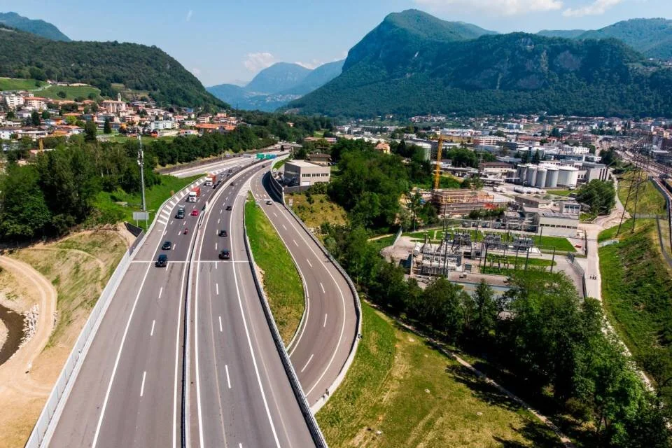 Più traffico, ma in galleria: staremo meglio?