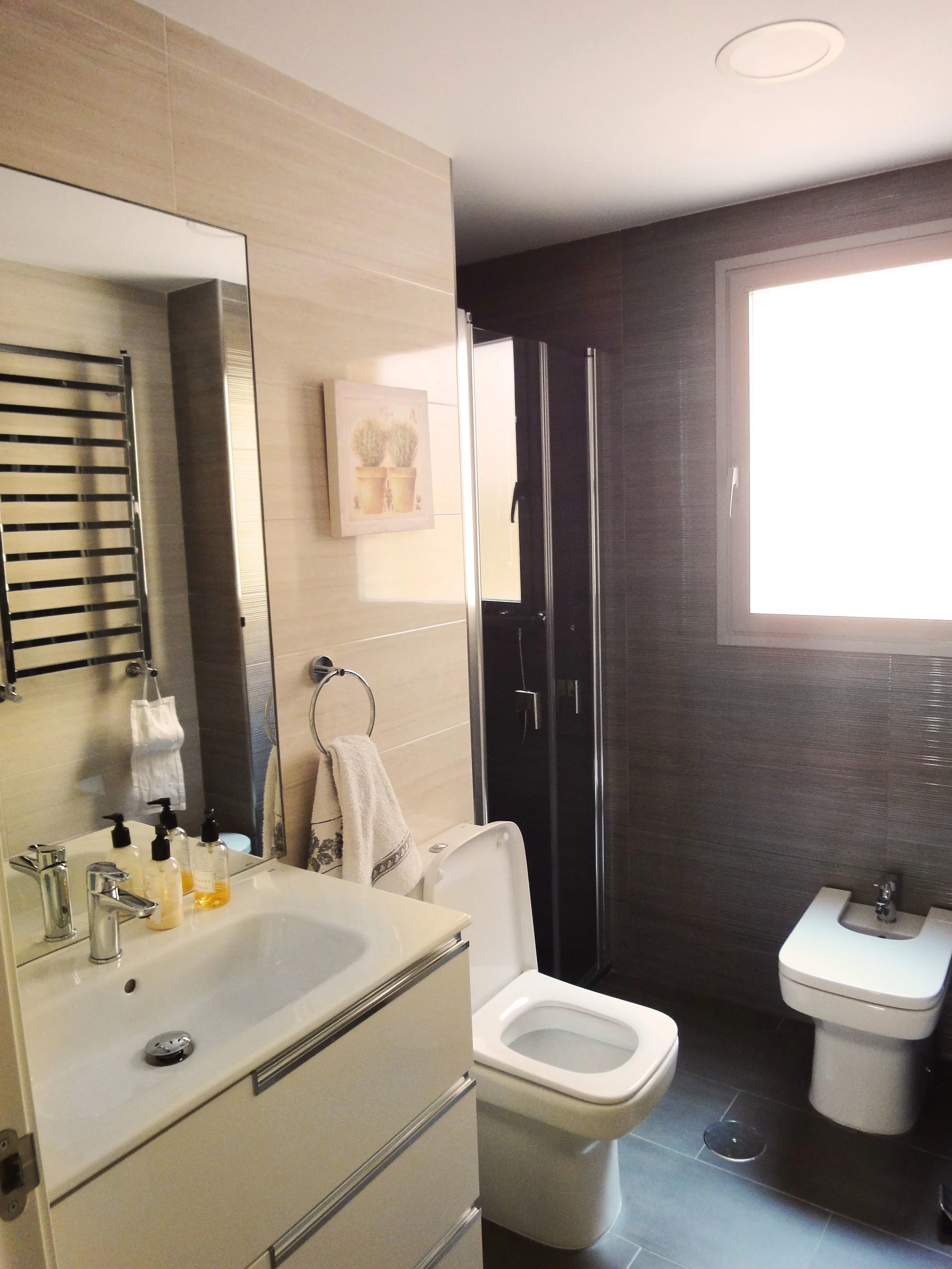Baño 1, luego de la restauración.