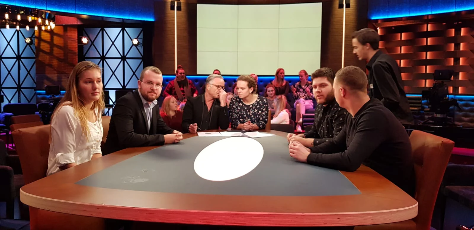 Emoties, discussies en dingen om te gieren......