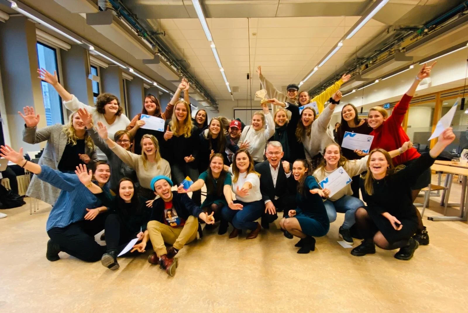 Crisisbattle: Hogeschool Rotterdam vs. Hogeschool Amsterdam