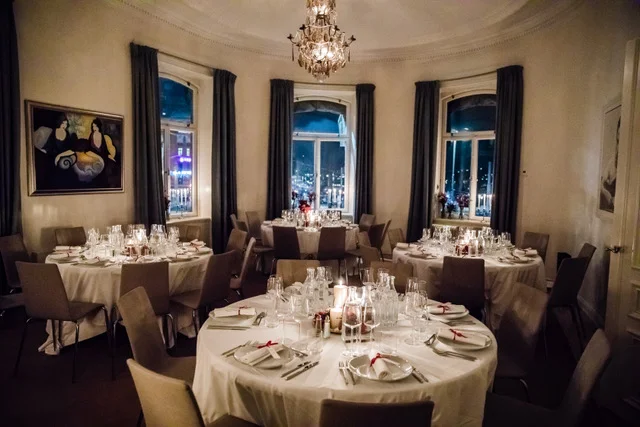 Dinner Corner Room with view over Dramaten and Nybroviken