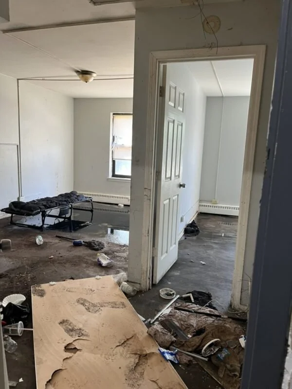 Editor's Note: Federal Agents Storm South Shore Building, Detaining Families and Children