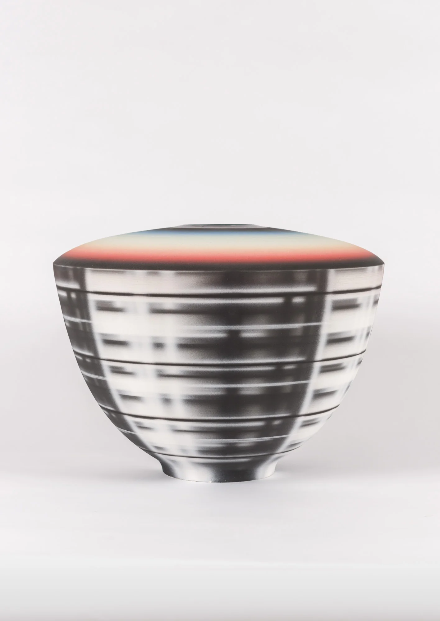 Faux series (black , white)