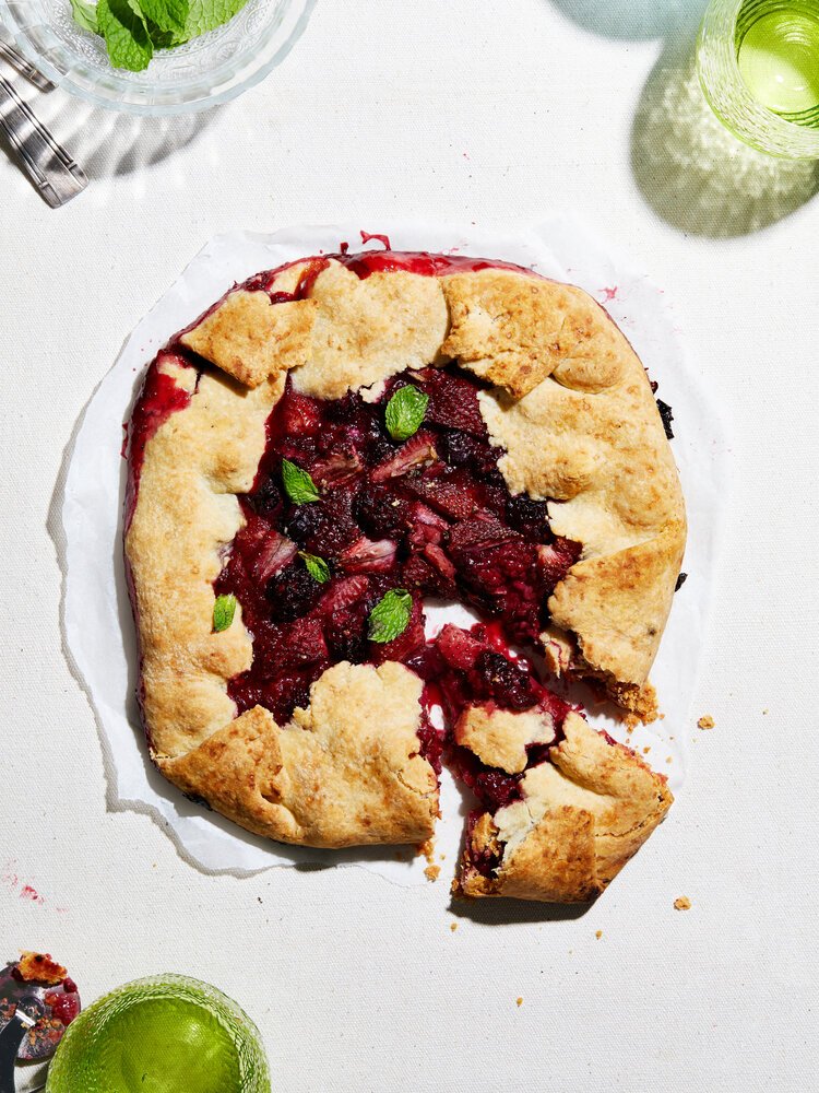 CARDAMOM BERRY PIE