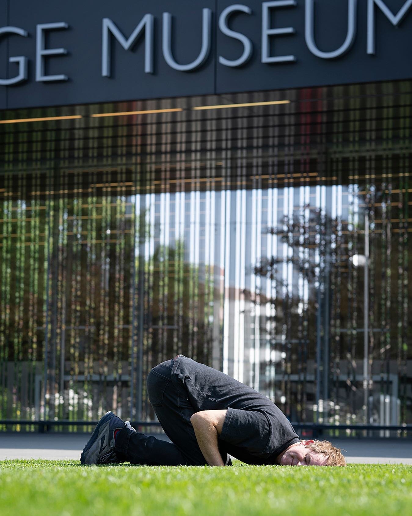 The making of Stations Part 1: ⁣
Ear to the Earth*⁣
⁣
*I am aware how absurd I look in this picture⁣ 😅
⁣
Stations arose from a long conversation with the Anchorage Museum, an institution I deeply admire. When the museum&rsquo;s curators challenged m