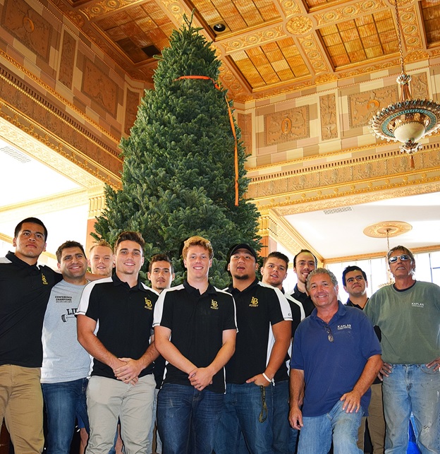 Photo: Kaplan Construction and the CSULB Rugby Team