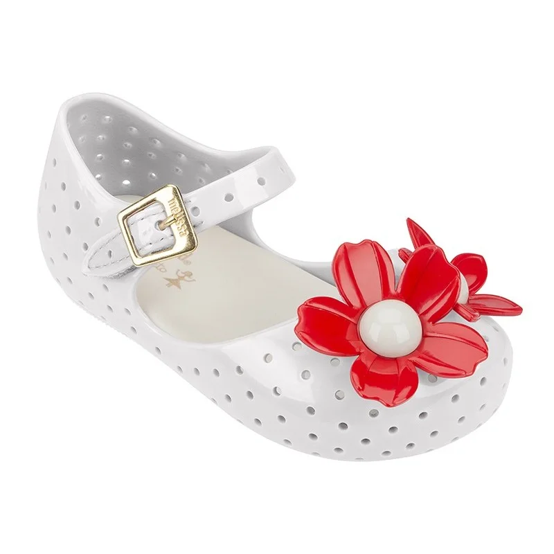 mini-melissa-furadinha-isabela-capeto.jpg