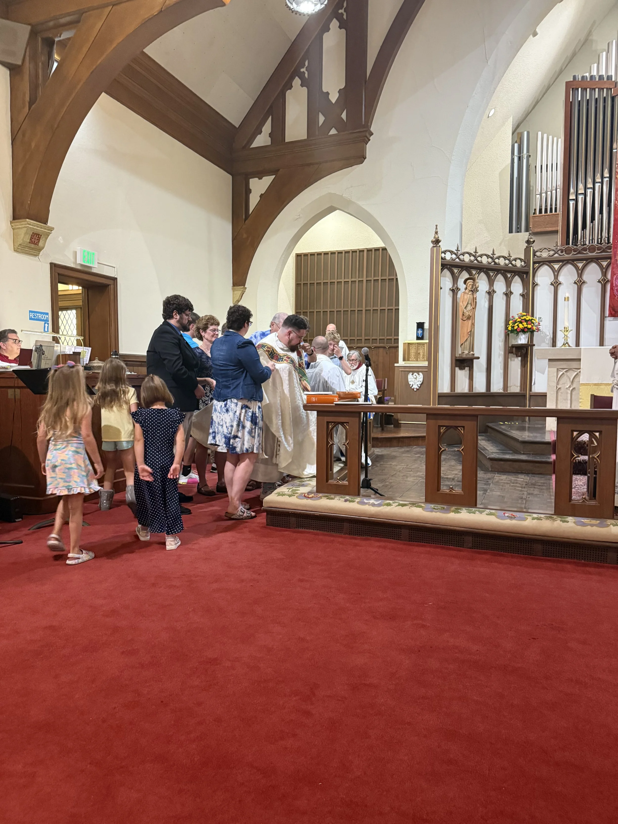 Vesting the newly ordained