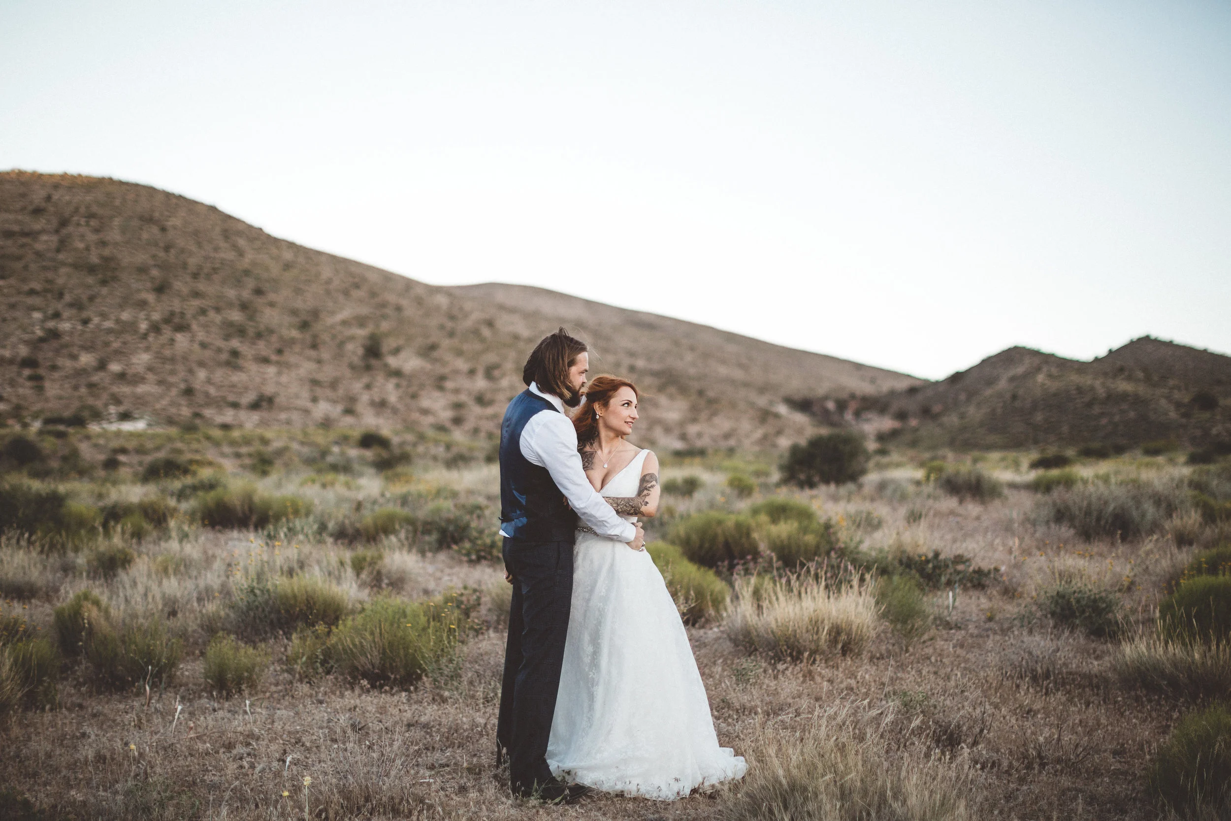 nicoletta-and-adams-rad-las-vegas-desert-elopement27.jpg