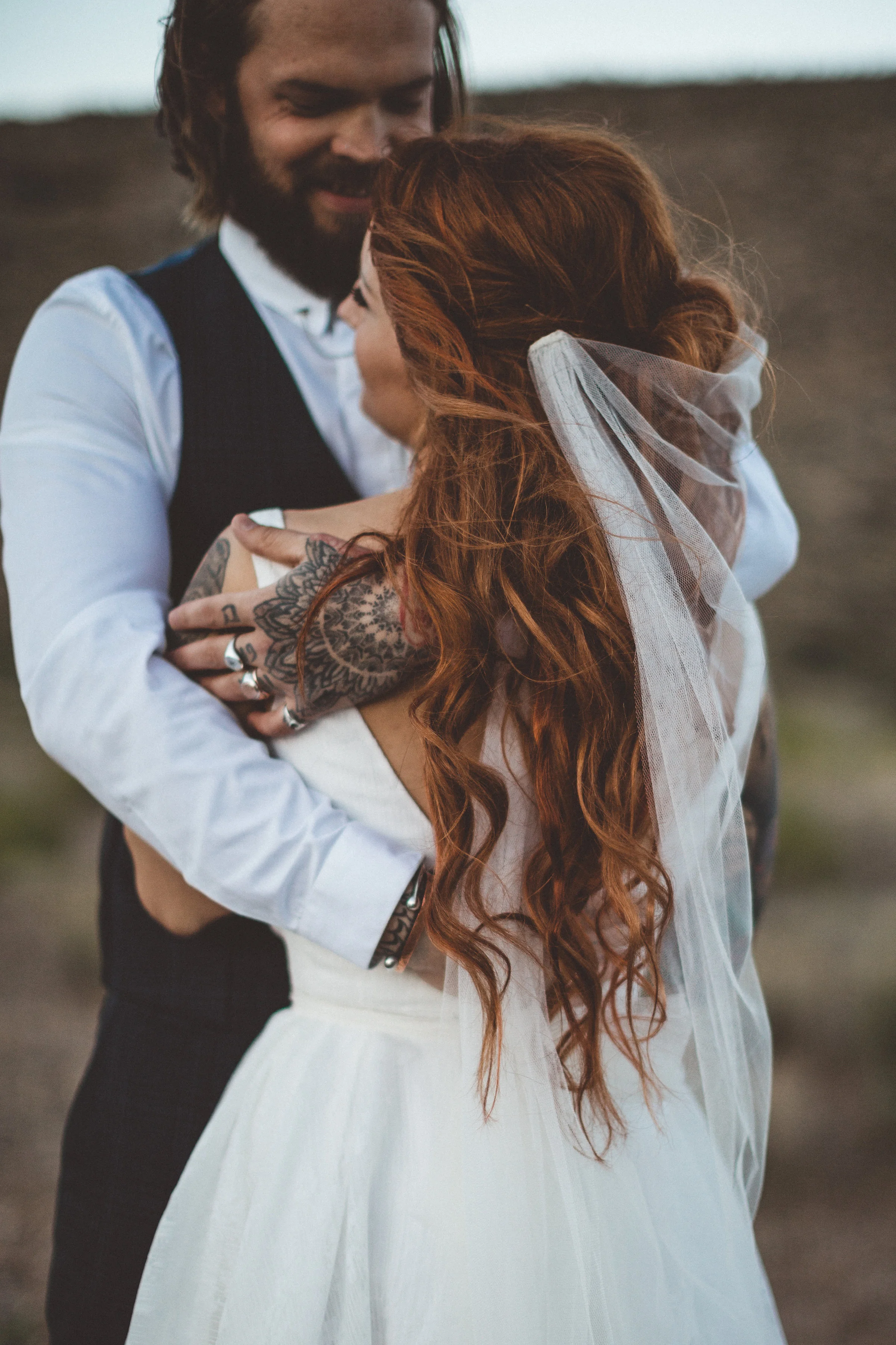 nicoletta-and-adams-rad-las-vegas-desert-elopement30.jpg