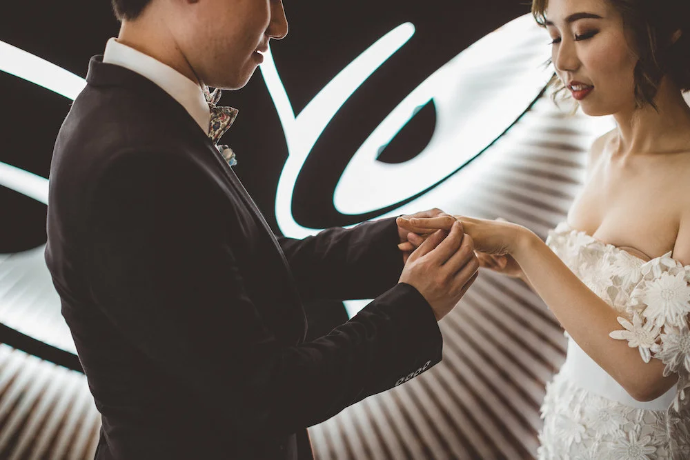004A2795las-vegas-fancy-taco-bell-wedding.jpg