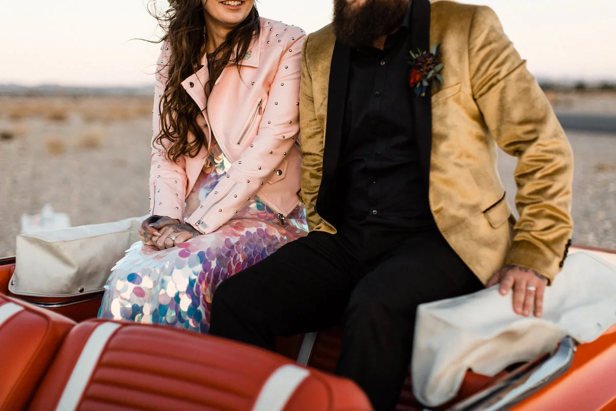 004A0341legendary-las-vegas-elopement.jpg