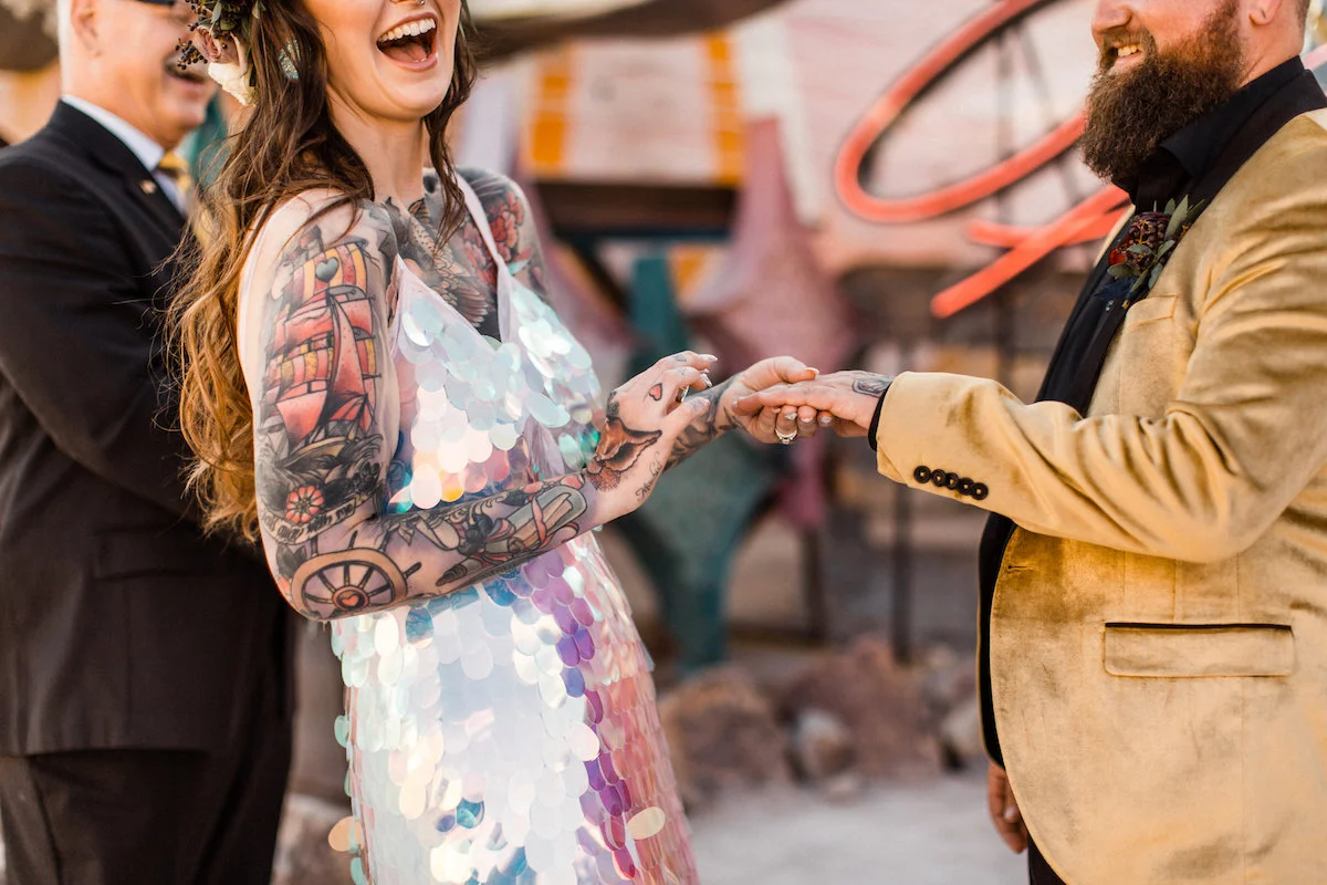 004A9720legendary-las-vegas-elopement.jpg