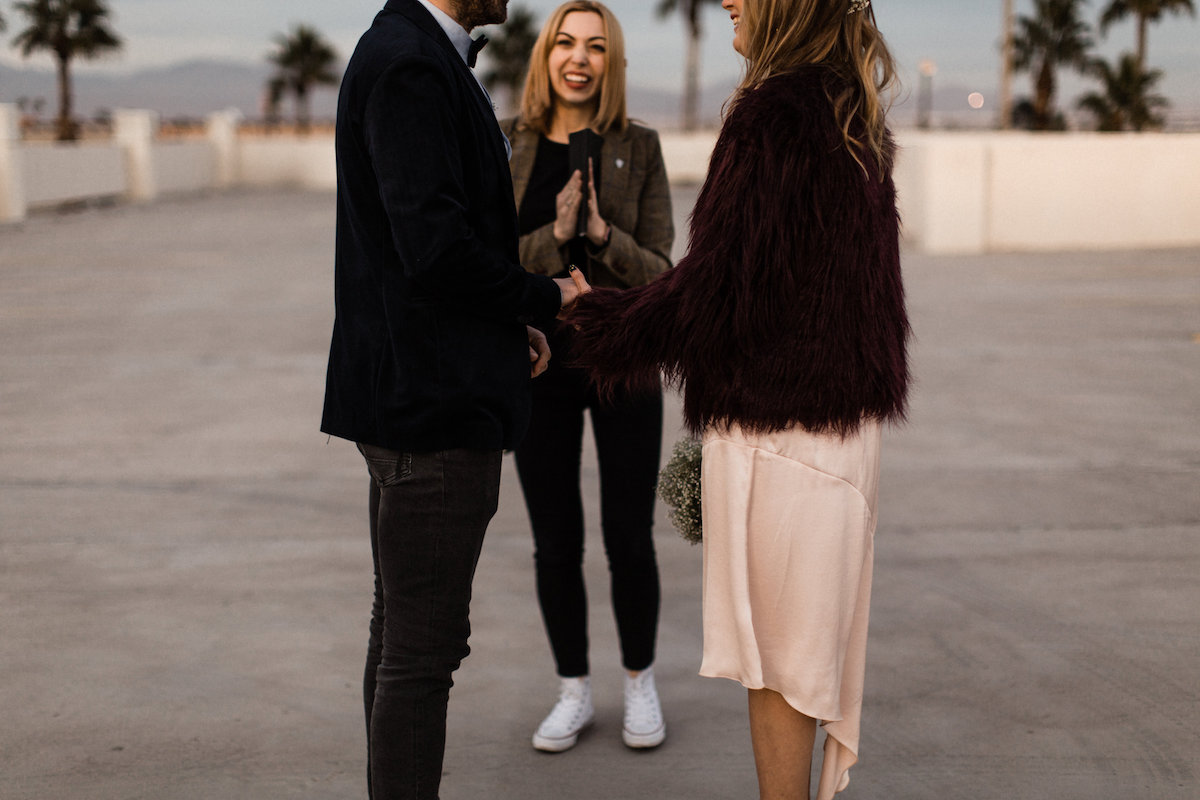 004A6379sophisticated-rooftop-las-vegas-elopement.jpg