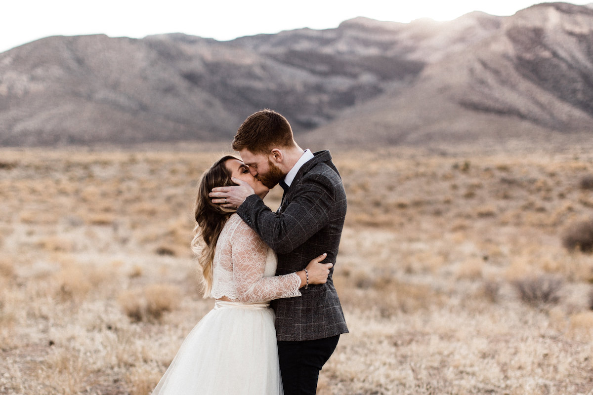 las vegas meadow elopement35.jpg