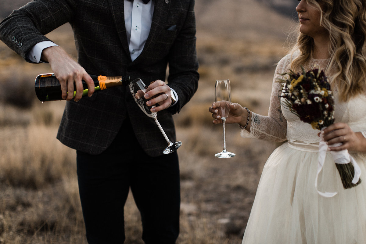 las vegas meadow elopement45.jpg