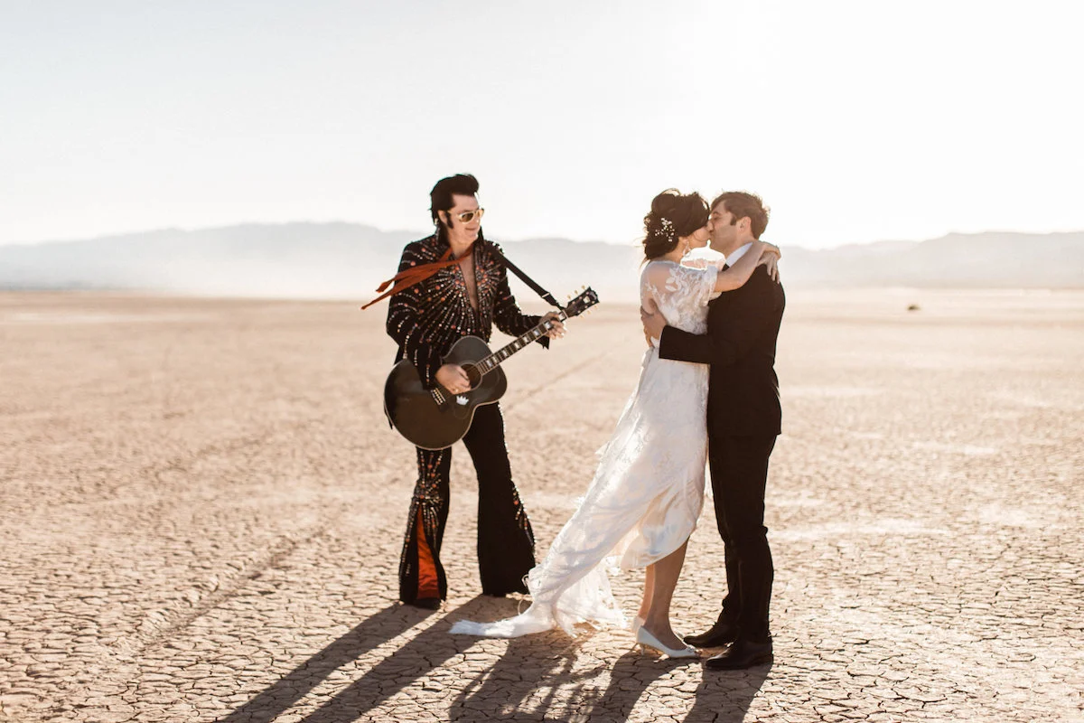 the desert elvis elopement29.jpg