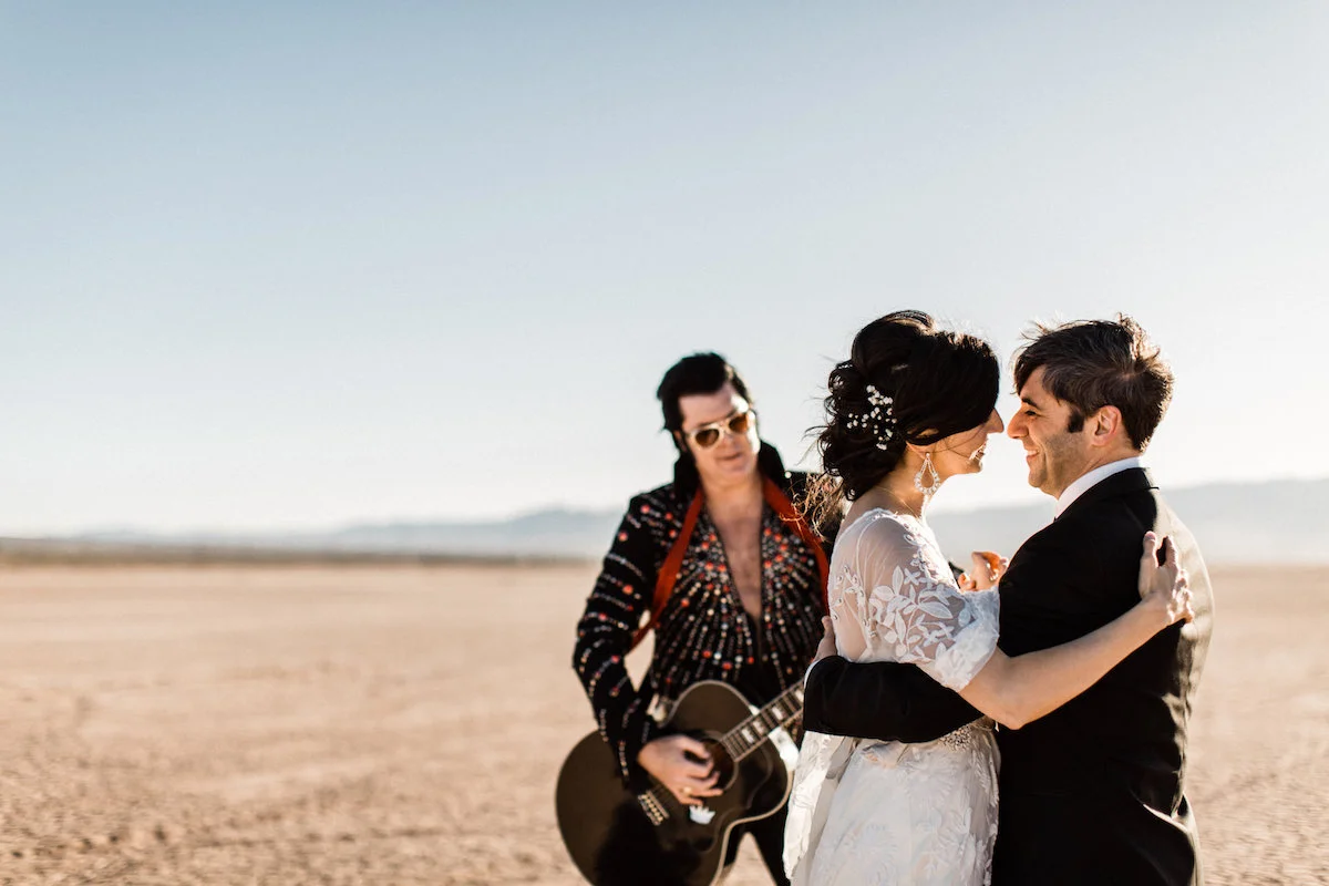 the desert elvis elopement33.jpg