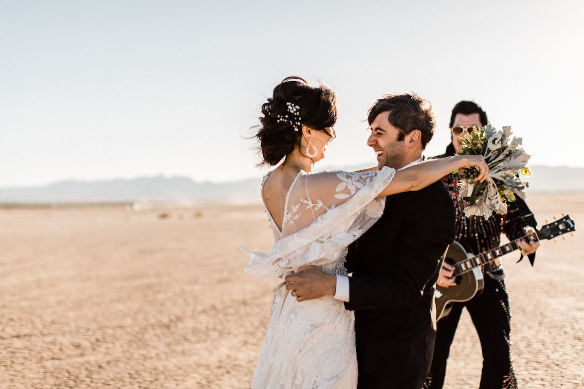 the desert elvis elopement38.jpg