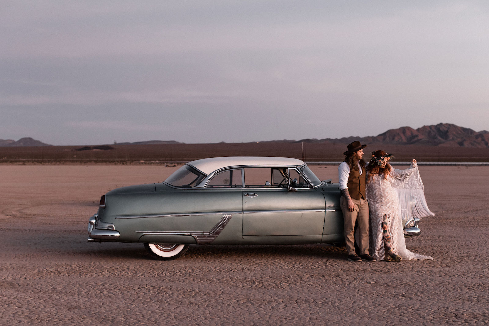 neon museum wedding00048.jpg