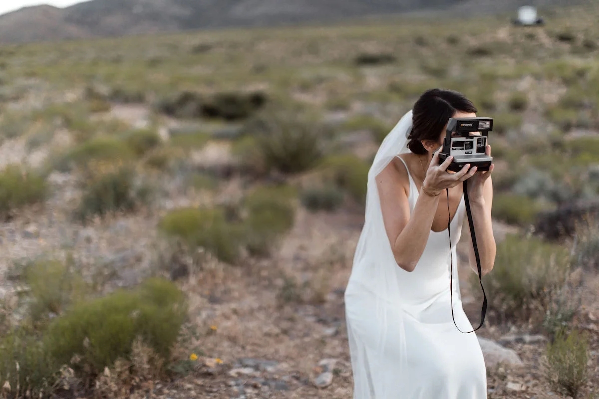 intimate red rock canyon elopement00009.jpg