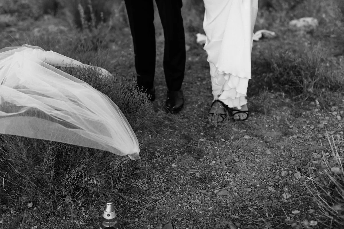 intimate red rock canyon elopement00029.jpg