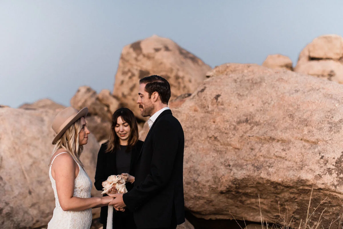 joshua tree elopement with flora pop00011.jpg
